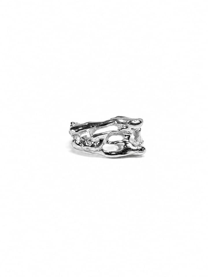 MELTING TWIG RING