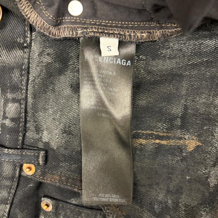 BALENCIAGA Destroyed Jeans