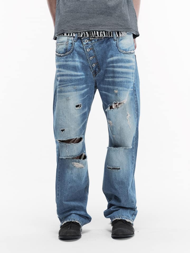 PATCHWORK TWISTED STRAIGHT DENIM PANTS (LIGHT BLUE)