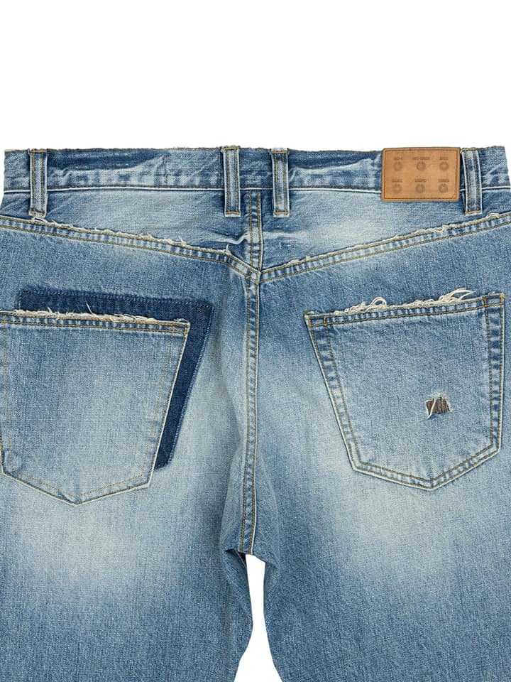 PATCHWORK TWISTED STRAIGHT DENIM PANTS (LIGHT BLUE)