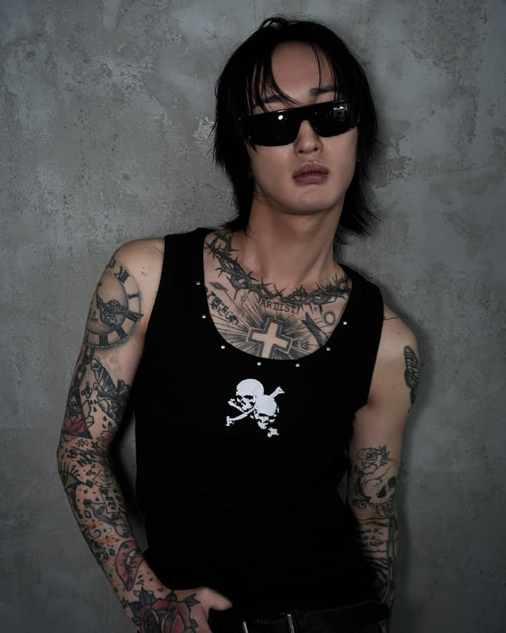 Skull Stud Sleveless