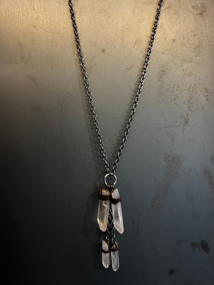 44Crystal necklace 