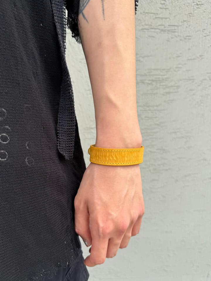  PASSENGER BRACELET - YEL