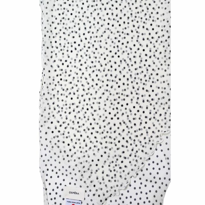 No.205 White Dot Ostinato