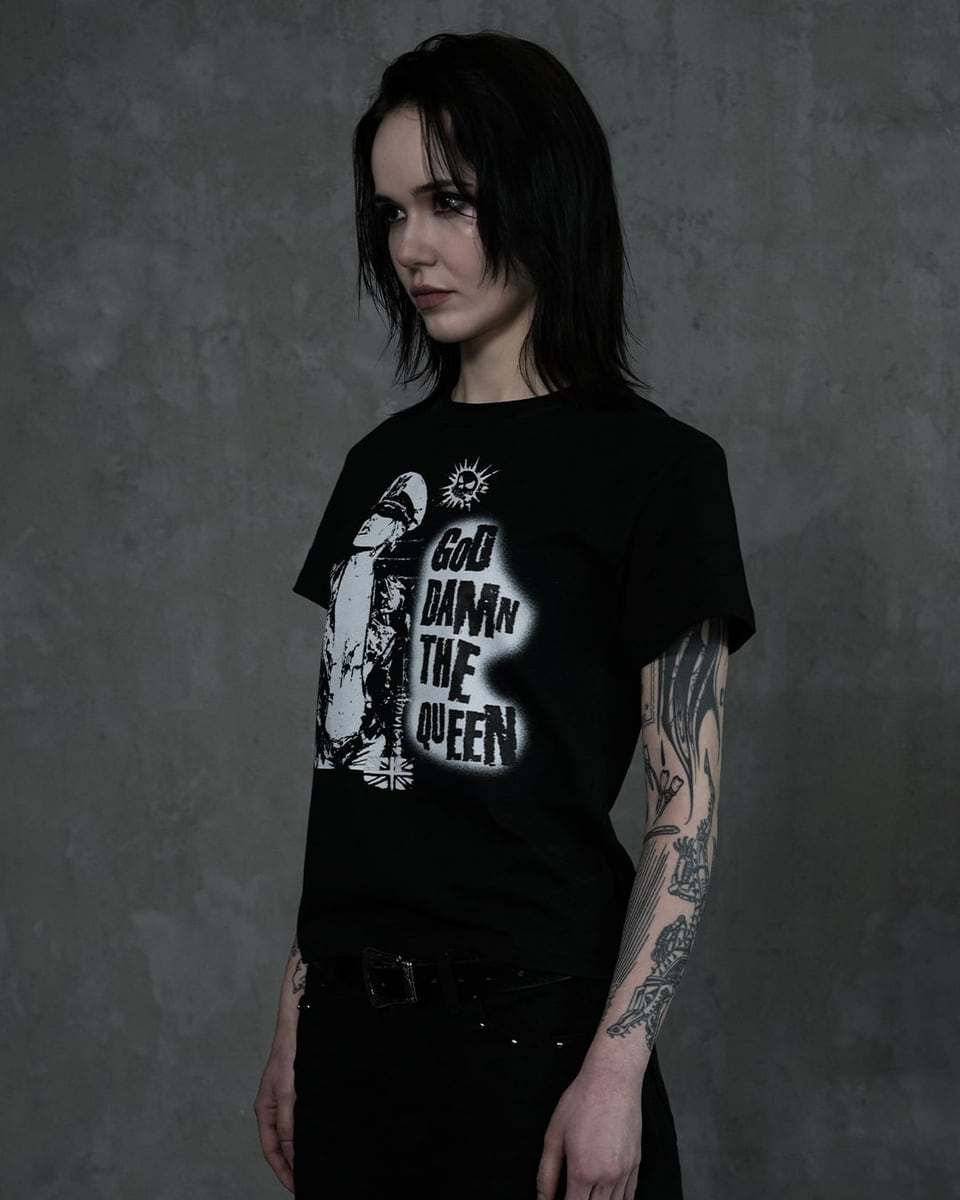 Pistols Tee (BLACK)