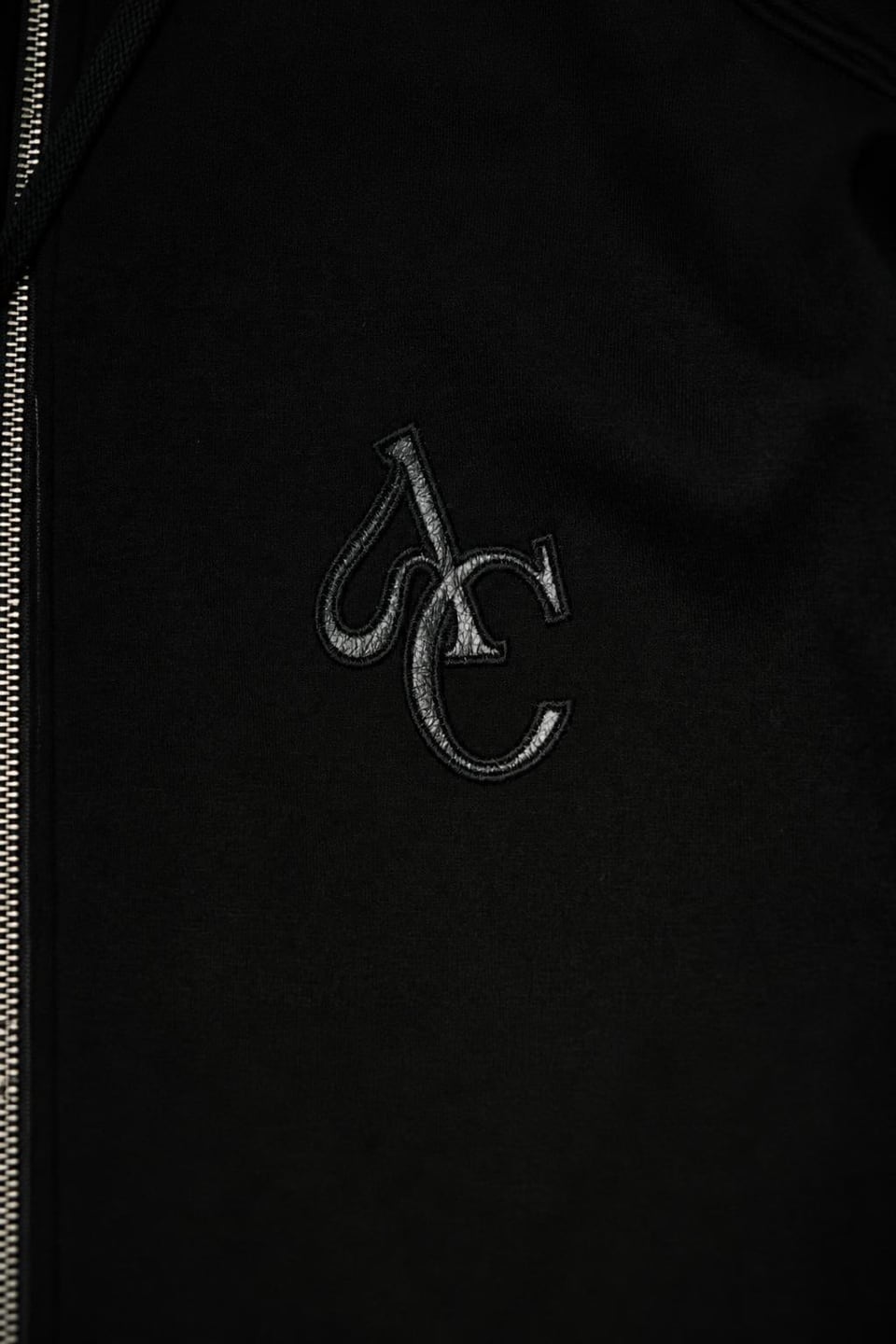 ASIANCAPO Black Badge Hoodie Zip-Up