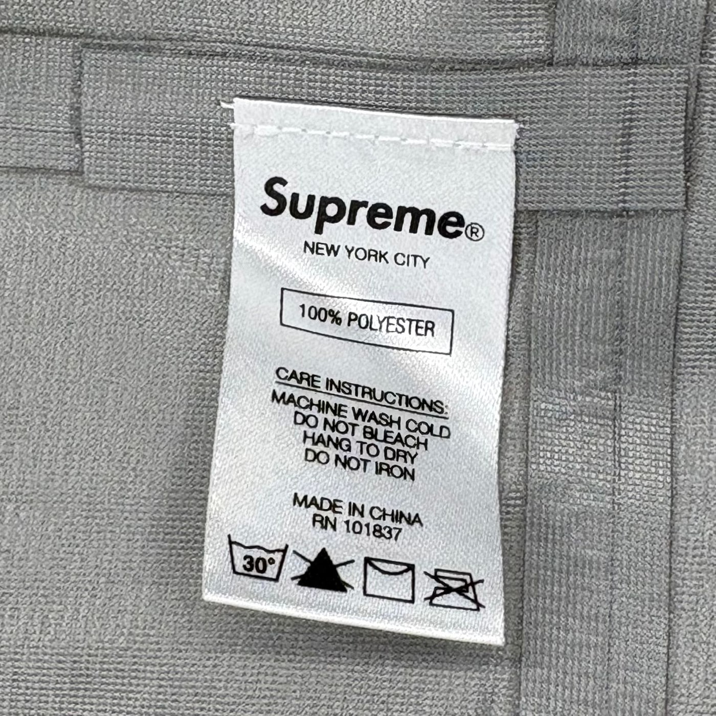 Supreme GORE-TEX Leopard Windbreaker Jacket 상세 이미지 10
