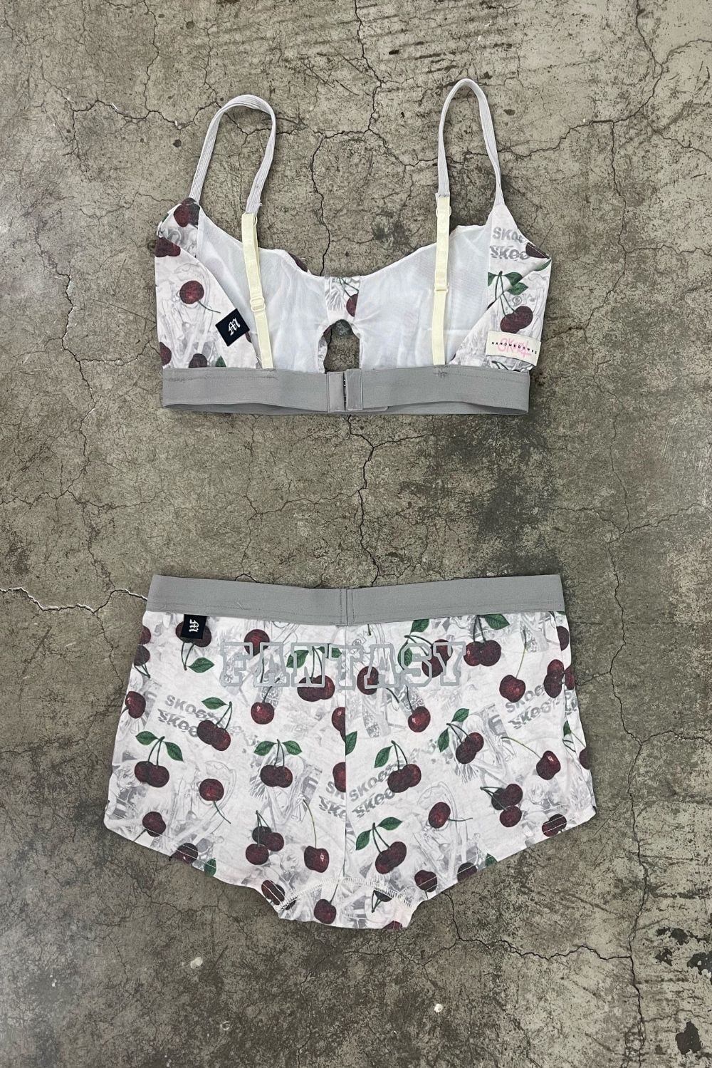 FANTASY PANTY SET CHERRY 상세 이미지 2