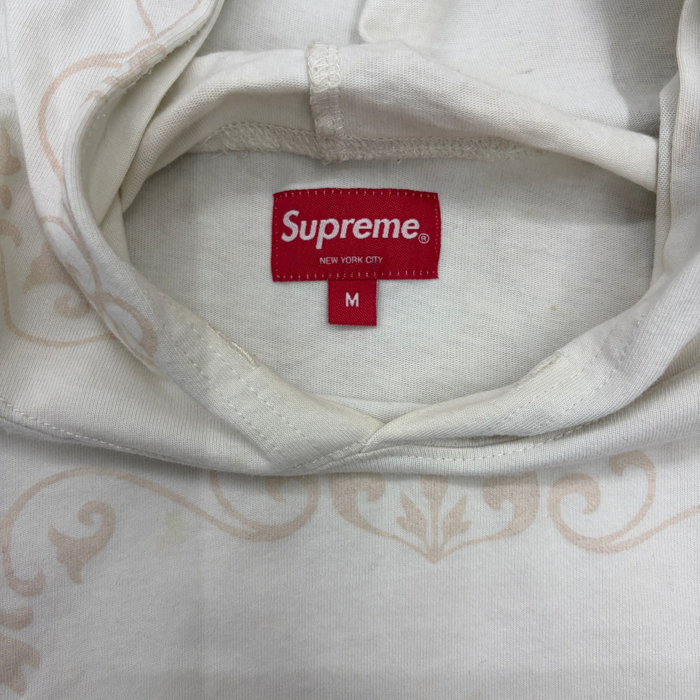 SUPREME Letter Hoodie 상세 이미지 4