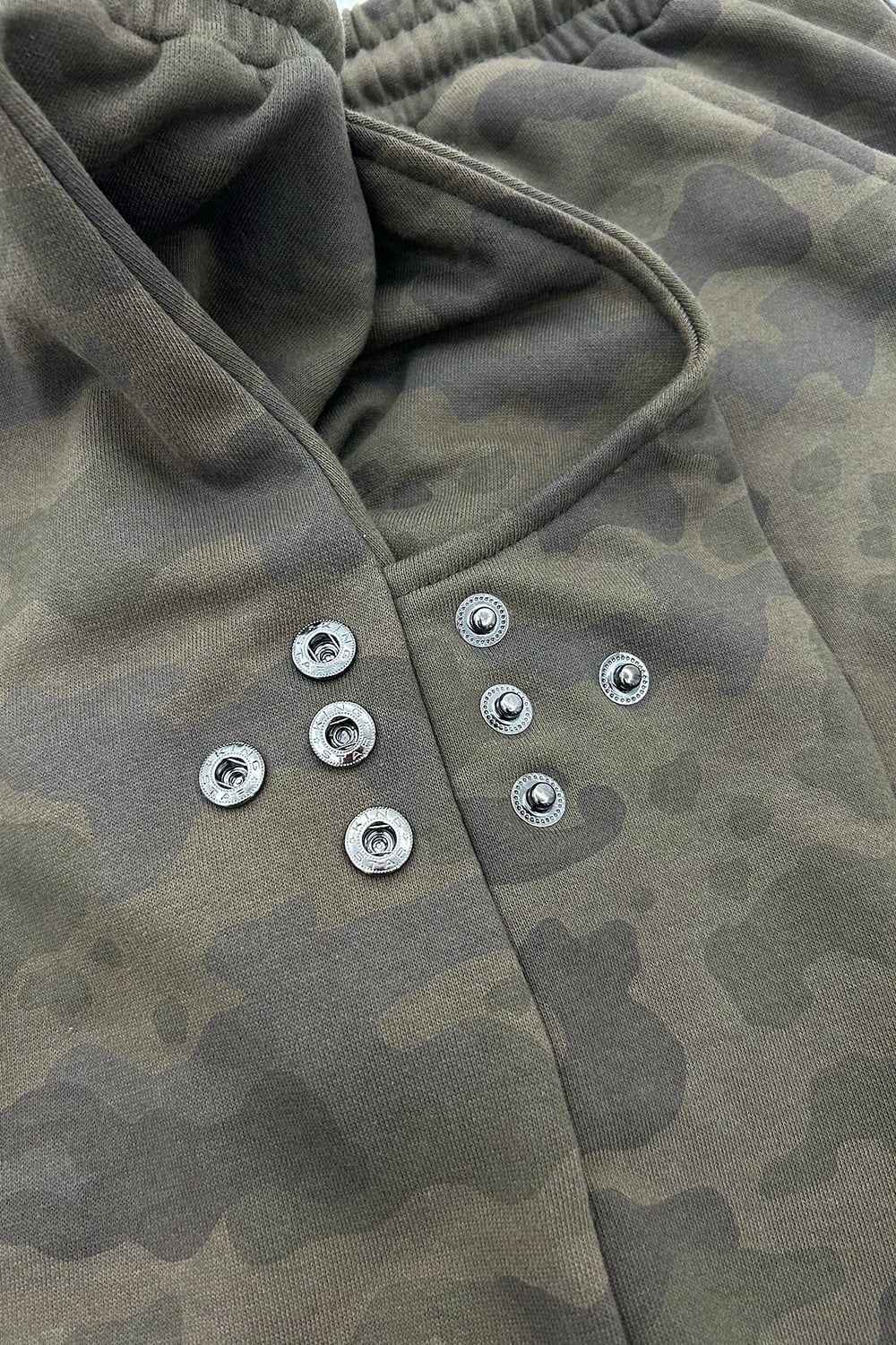 I3_KHAKI 상세 이미지 2