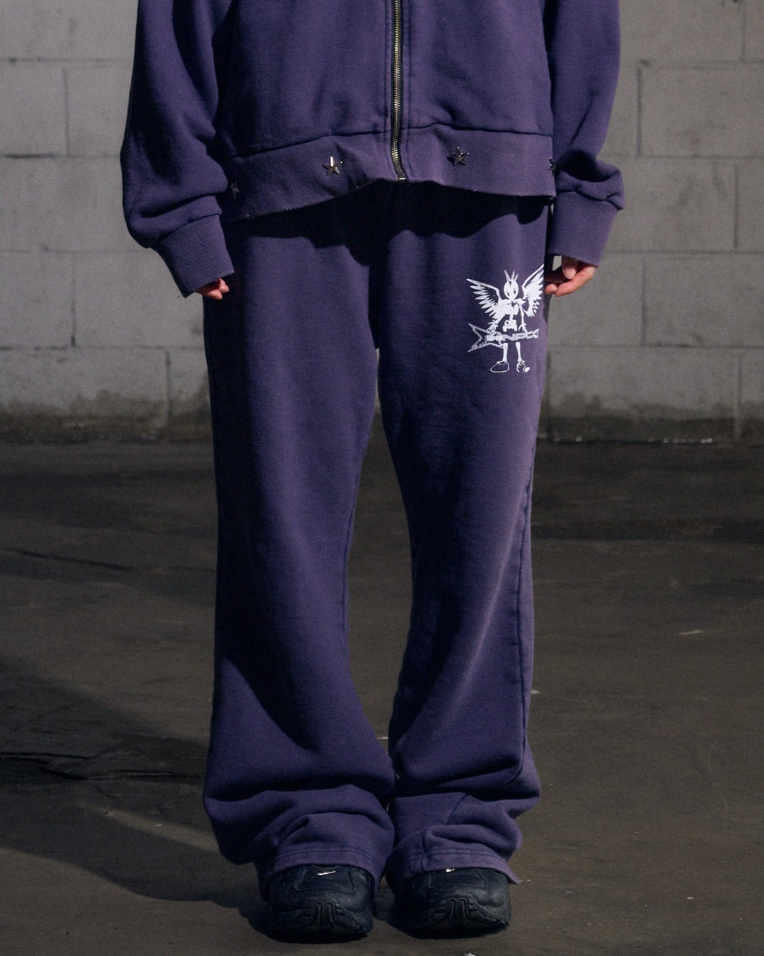 NPC Washed Flared Sweat Pants (NAVY) 상세 이미지 1