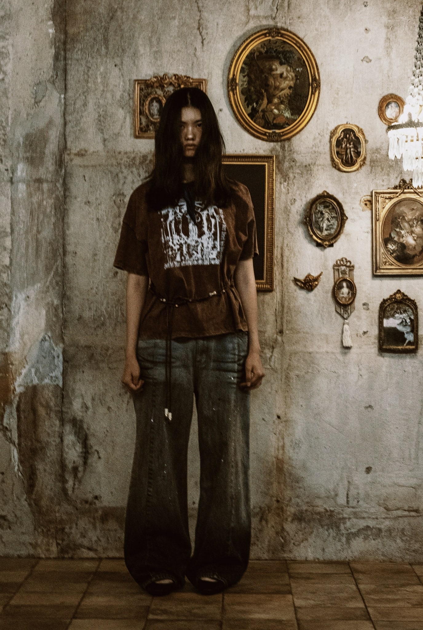 COTTON FADED WASHED RE-WORK SCARF T-SHIRT (WINE) 상세 이미지 5