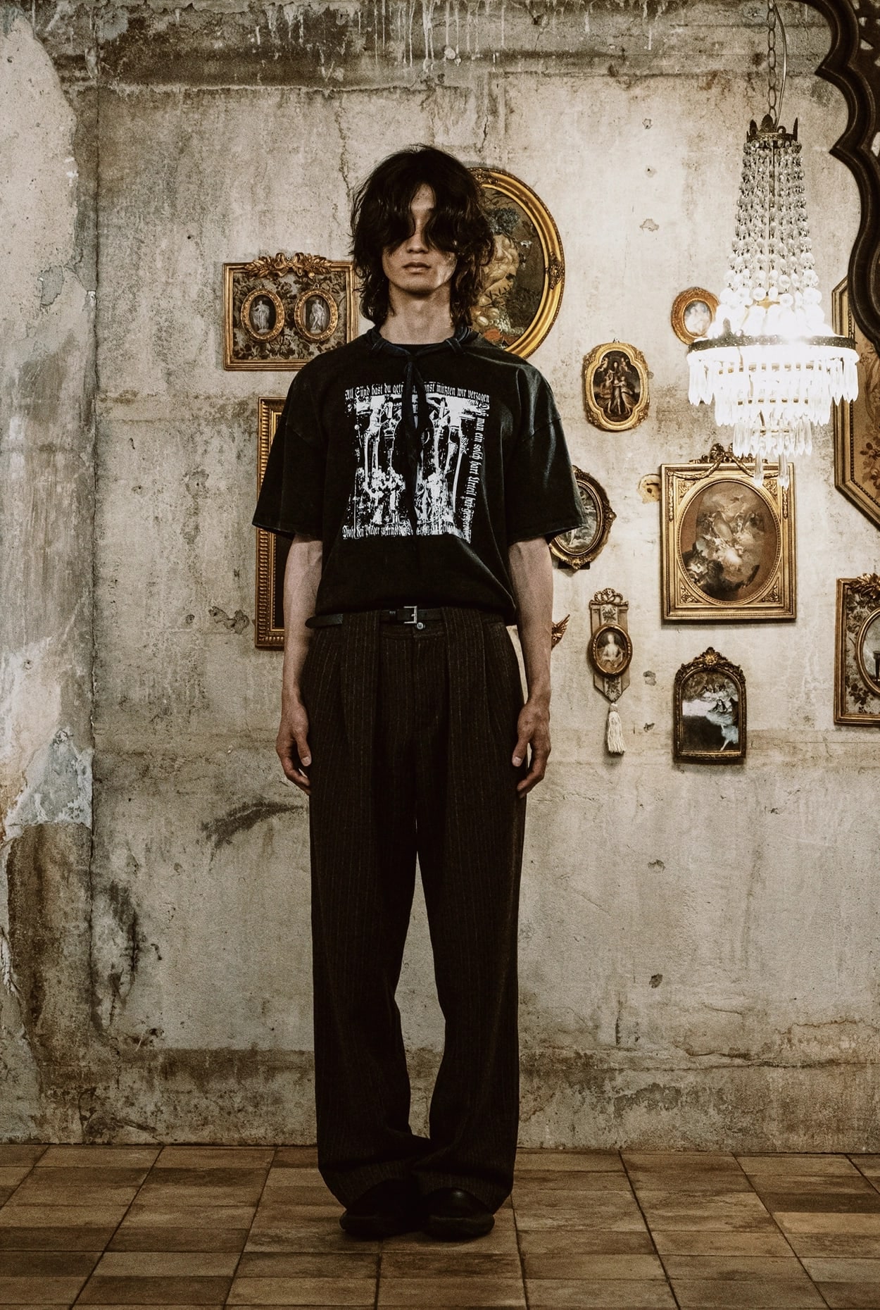 COTTON FADED WASHED RE-WORK SCARF T-SHIRT (WINE) 상세 이미지 6