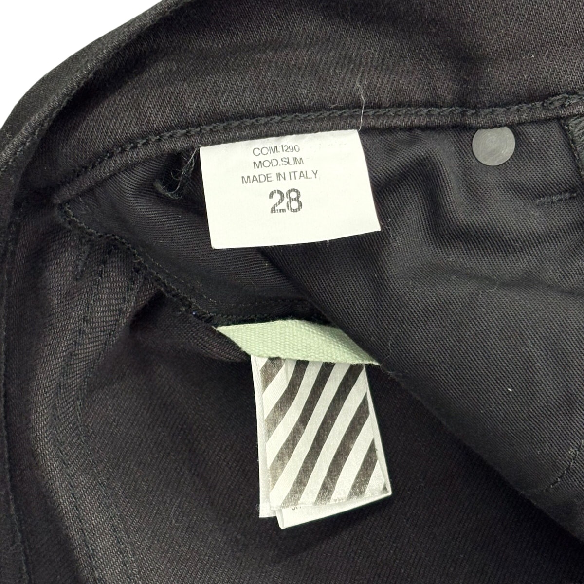 Off-White ミックスロック スリムデニム ブラック
