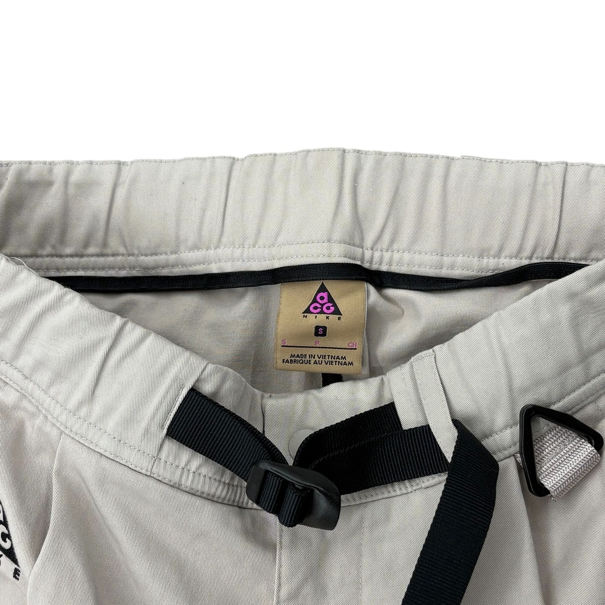 NIKE ACG Cargo Pants Beige