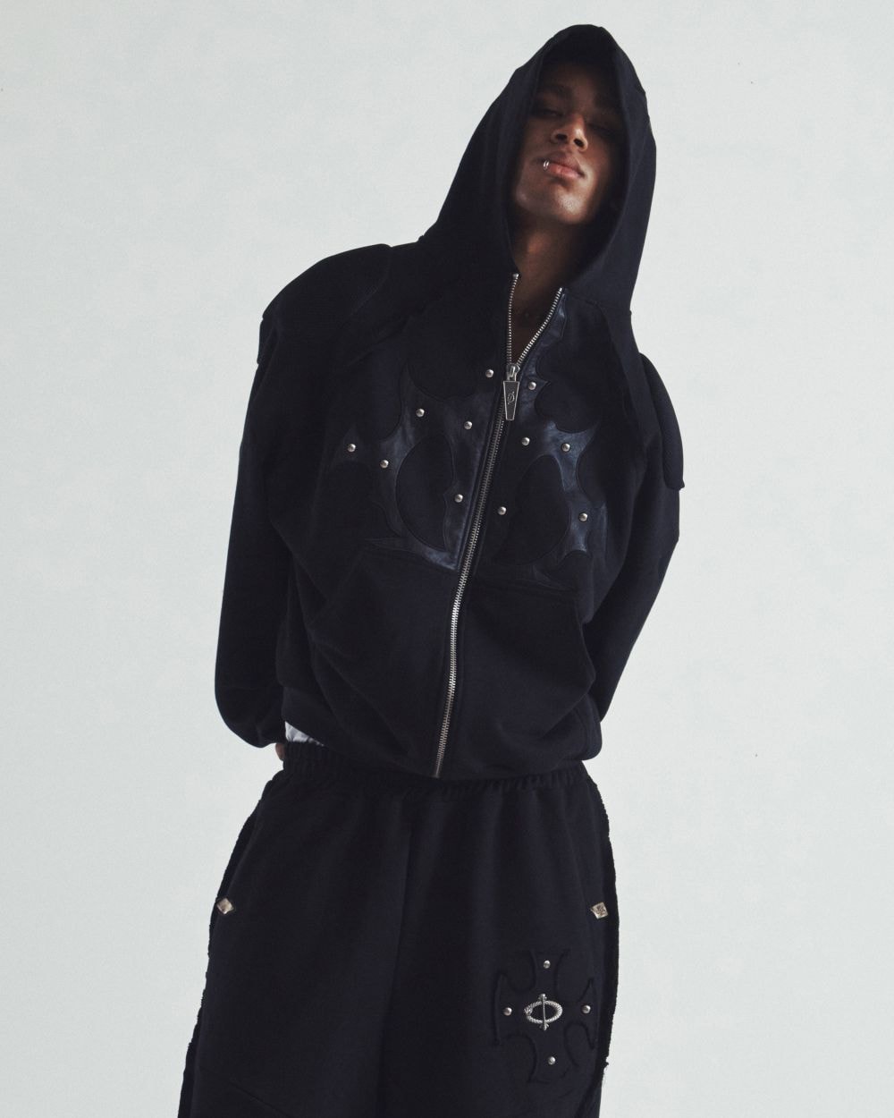 DADA PADDED HOODIE BLACK