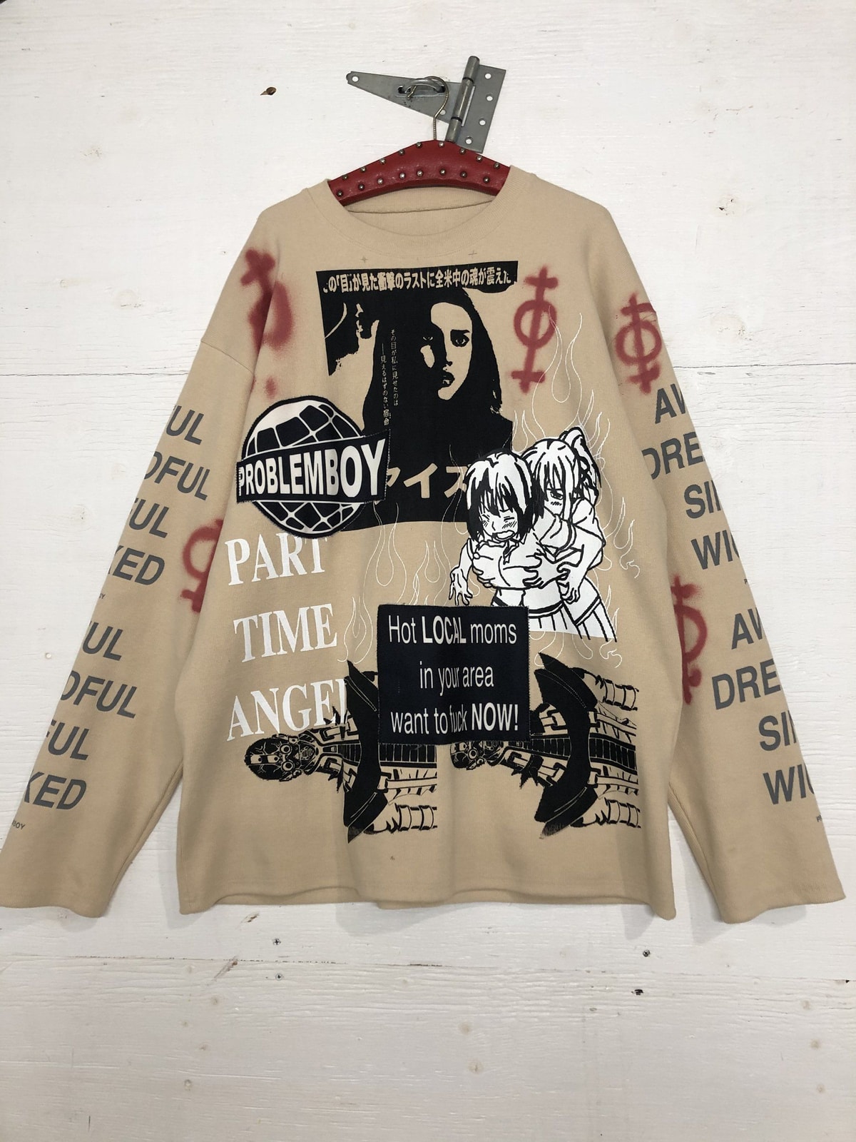 LOCAL MOMS LONG SLEEVE