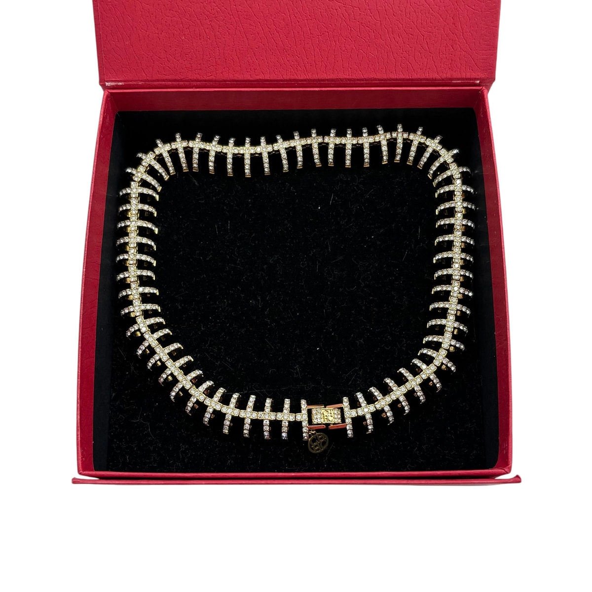 CHHC Elegant Crystal Necklace