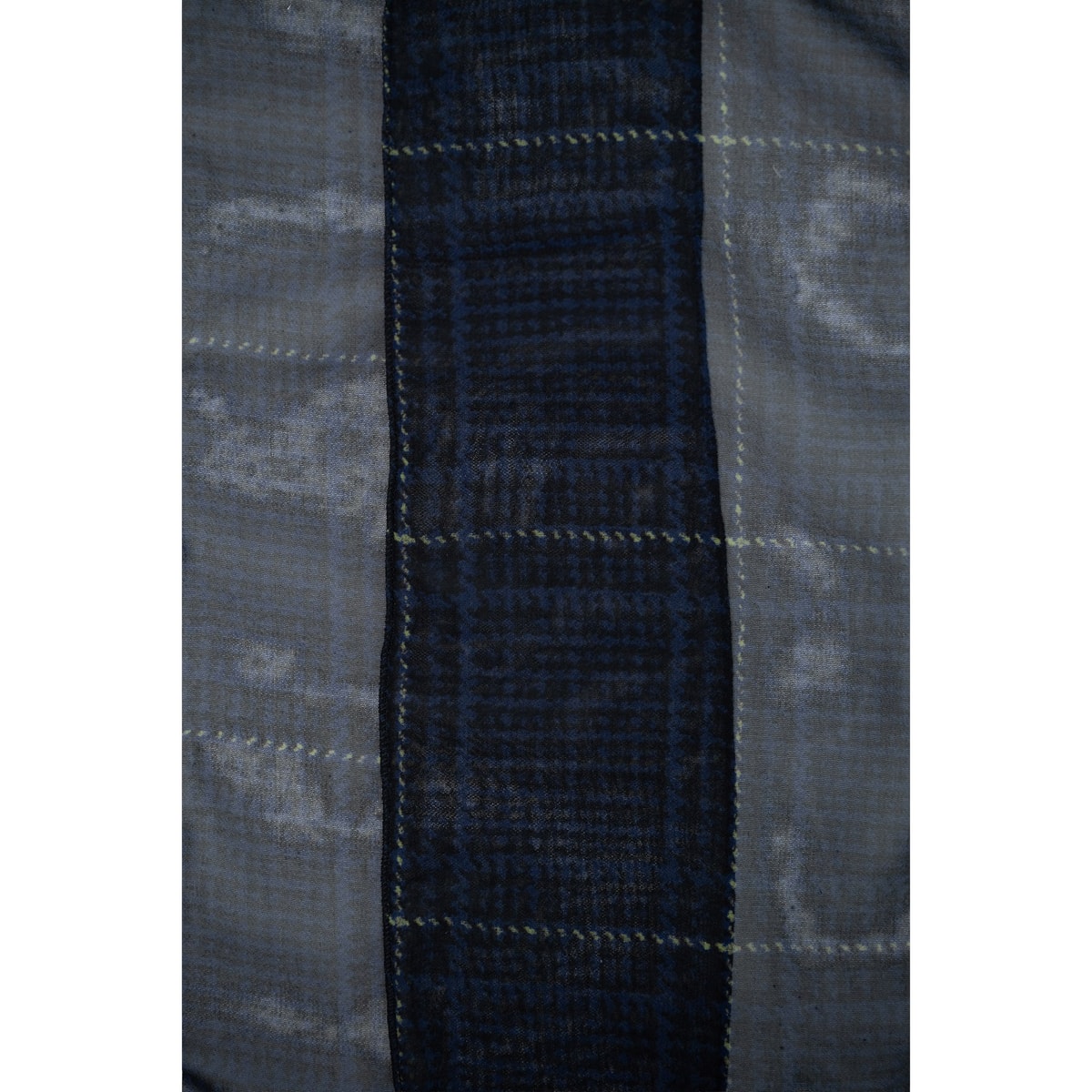 No.213 Navy Marcato