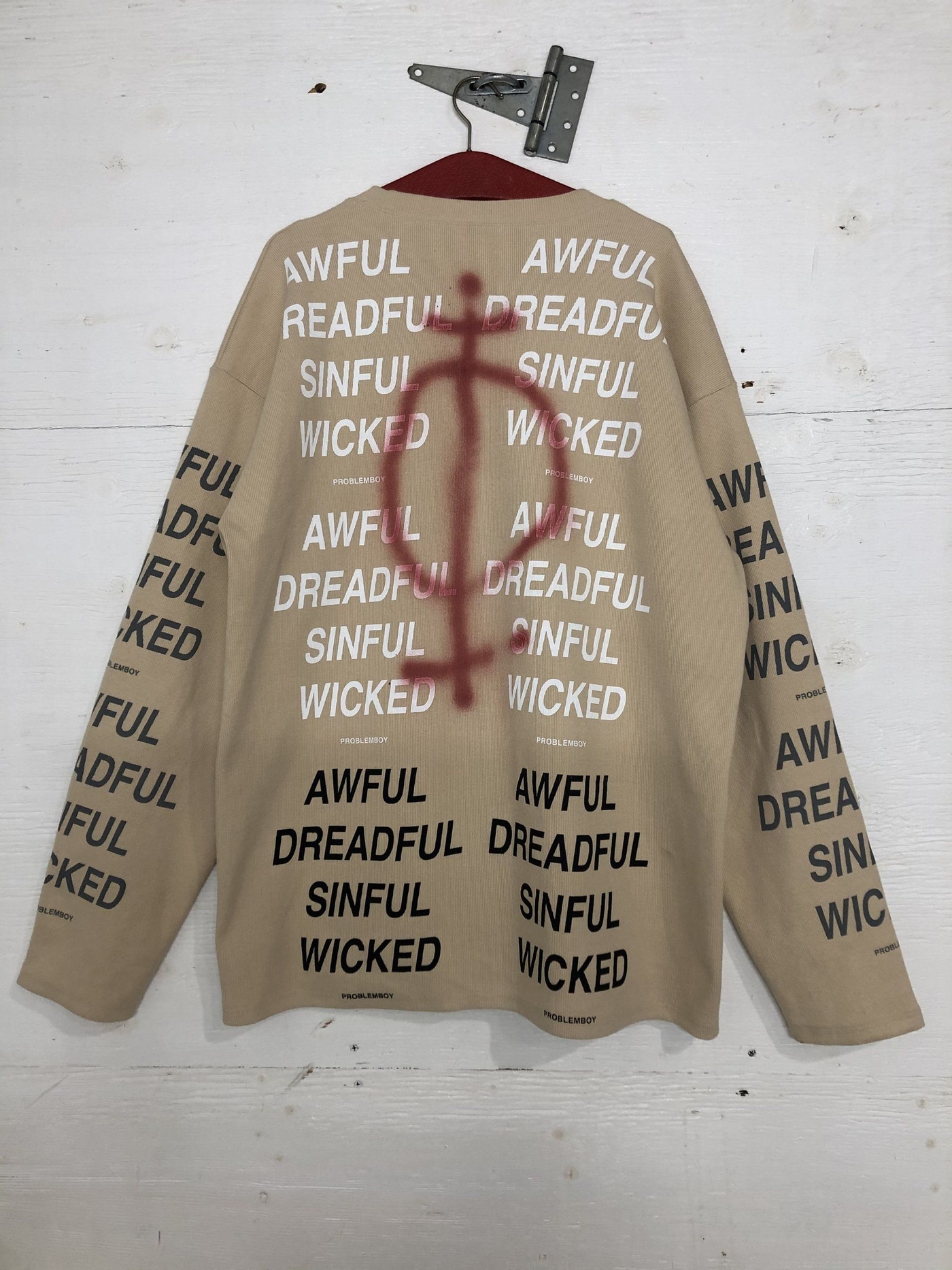 LOCAL MOMS LONG SLEEVE