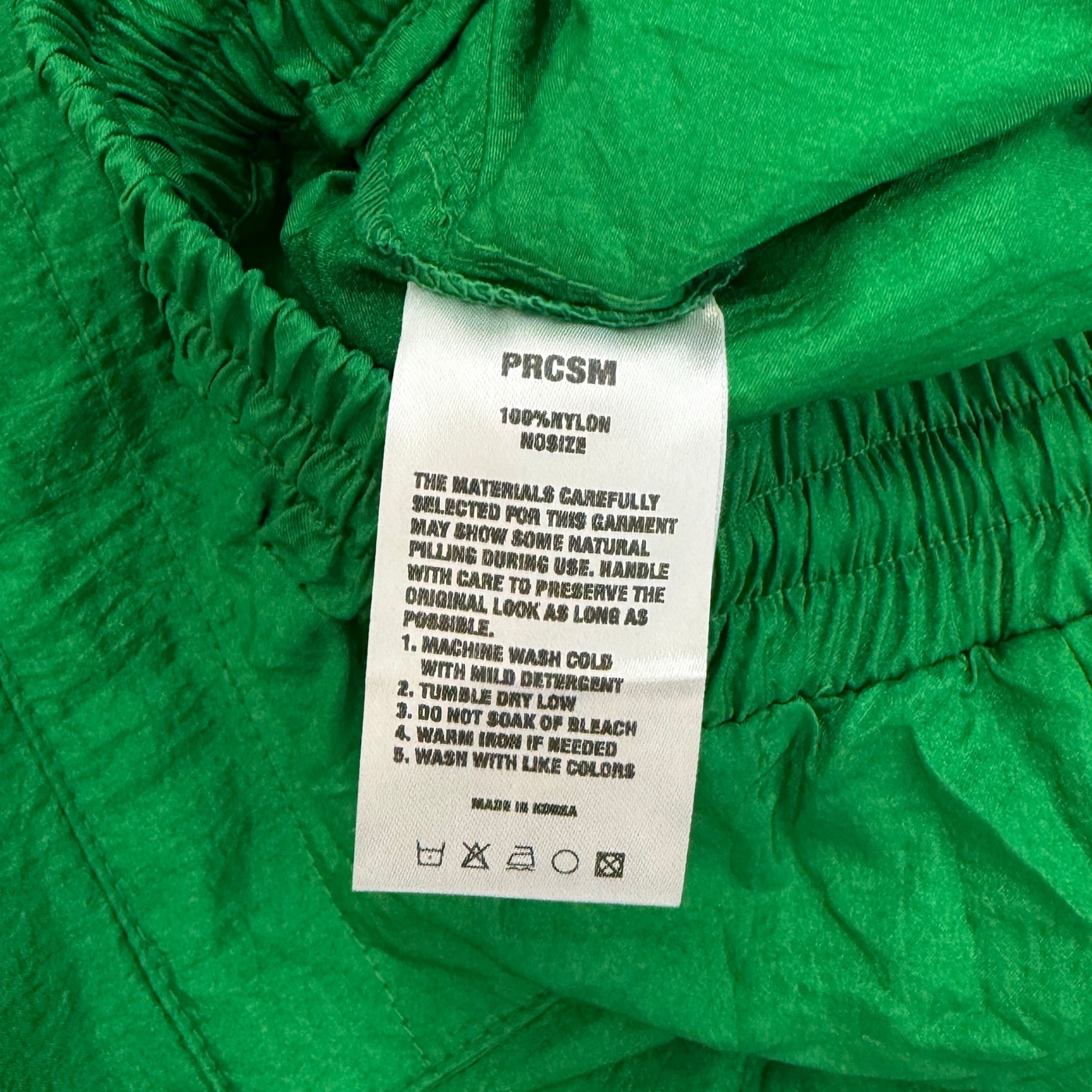 PARACOSM 绿色工装短裤