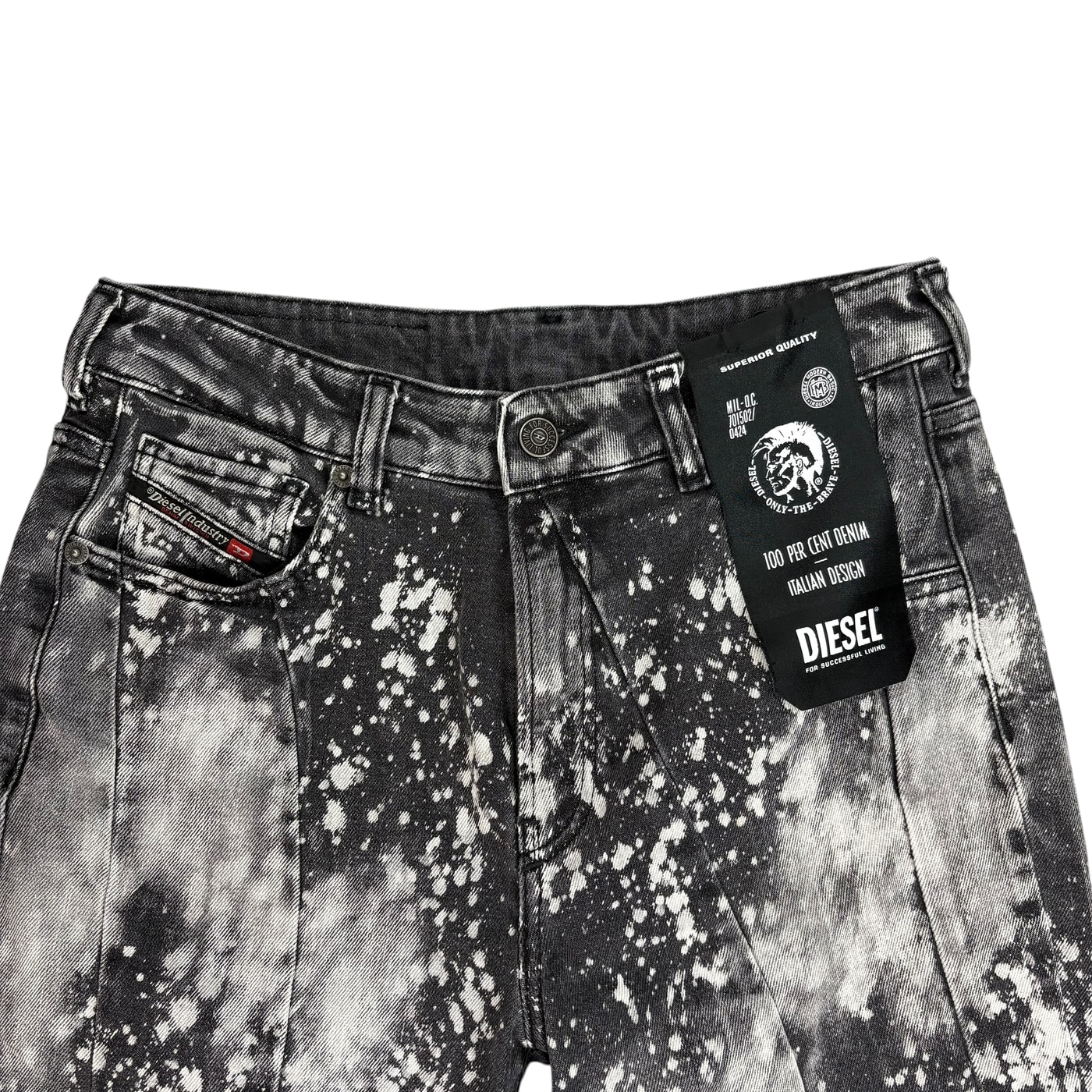 DIESEL 黑白牛仔裤