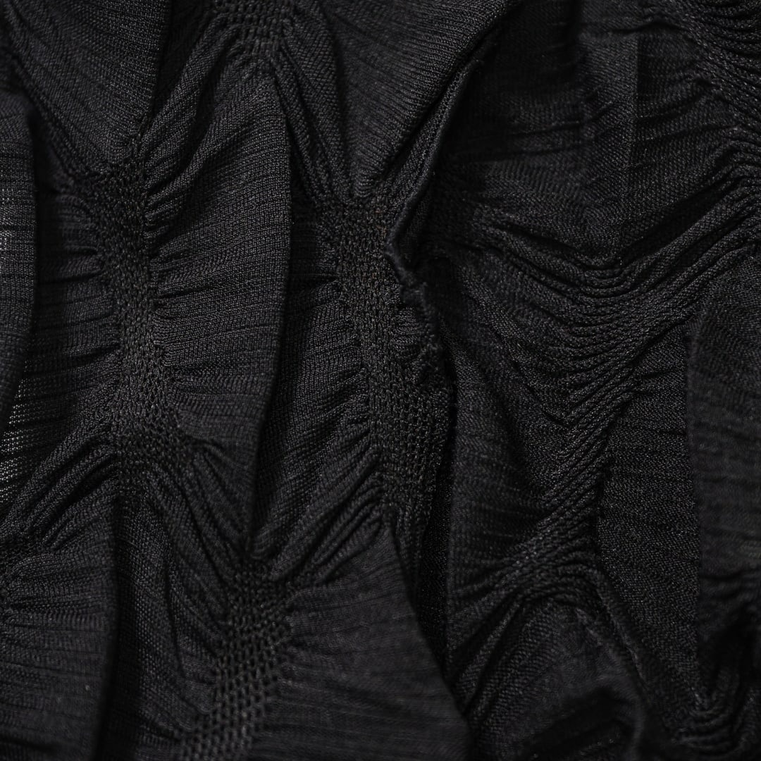 No.004 Black Delicato